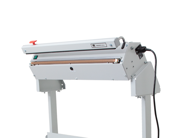 Angle Device for Industrial Magneta  - The angle device enables the adjustment of the seal angle, especially convenient for packing voluminous or heavier products. The Industrial Magneta (MGMI) can either be placed in a low angle or steep angle to best fit your product and improve the packing position.

Only compatible in combination with an Industrial Magneta and Support stand Magneta. Recommendable to combine with the Heavy duty Bag Support.