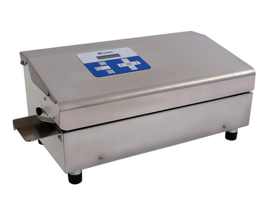Contimed D 660 V - This validatable medical rotary sealer offers full control of all critical process parameters and conforms to validation requirements of ISO 11607-2 and its guidance ISO/TS 16775.  Full traceability of all critical process parameters is ensured by integrated USB port. An RS-232 serial port makes it possible to connect a label printer. 

The D 660 V produces a reliable 9mm high profile knurled seal, conform EN 868-5 and DIN 58953.
