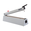 Sealboy Magneta - Le produit phare des soudeuses manuelles. Robuste soudeuse par impulsion , équipée d'un couteau et d'une fermeture électromagnétique qui contrôle à la fois le temps de soudure et de refroidissement pour garantir des scellements homogènes indépendamment de l'opérateur. Le bras de soudure s'ouvre automatiquement une fois le temps de soudure réglé écoulé. Soudeuse de qualité supérieure avec 3 ans de garantie.